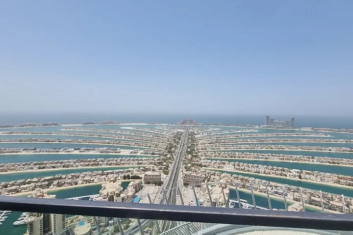 Full Day Private Tour in Dubai's Attractions with Transfer