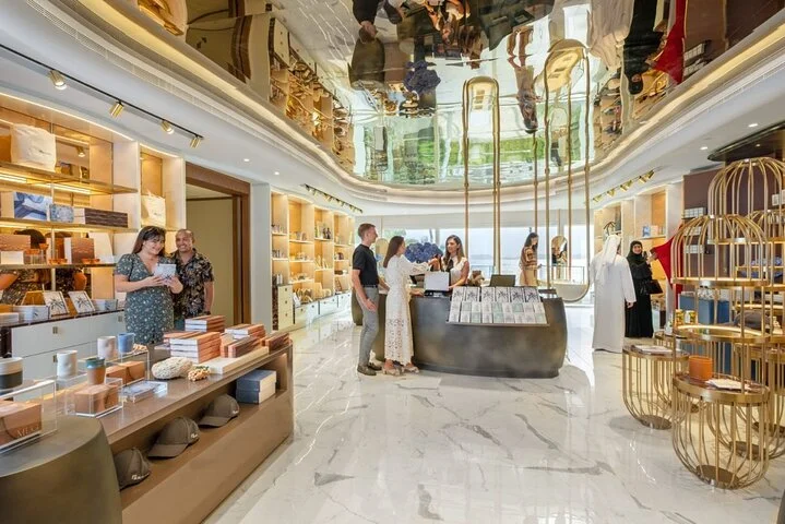 Full Day Private Tour in Dubai's Attractions with Transfer