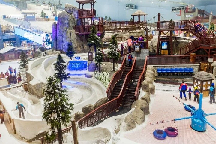 Full Day Snow Ski Experience in Dubai