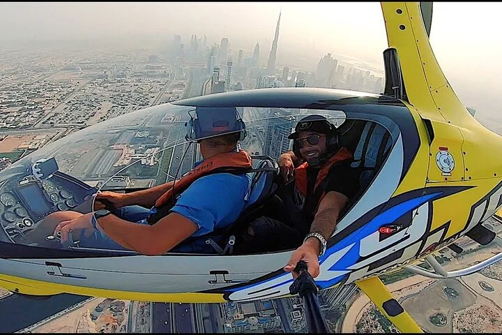 Gyrocopter Flight Experience Dubai With Private Transfers