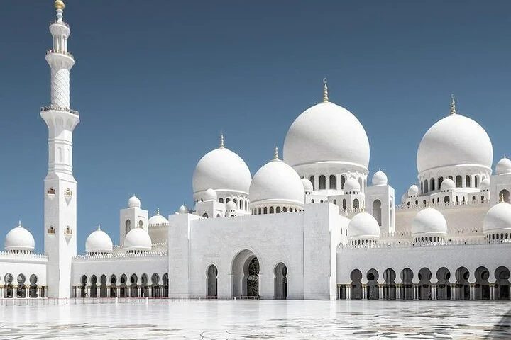 Half-Day Private Tour from Dubai to Sheikh Zayed Grand Mosque