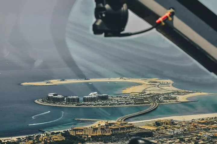 Helicopter Ride In Dubai with Complementary Transfer