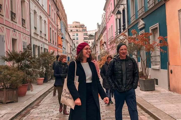 Historical Paris Walking Tour to Vibrant Food Market