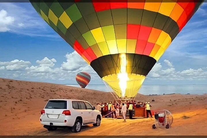 Hot Air Balloon Flight in Dubai with Breakfast, Falconry and Camel Ride