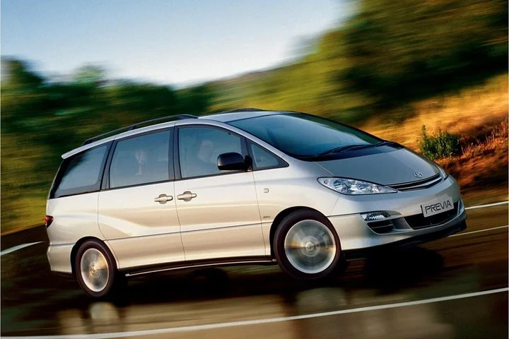Intercity Transfer Dubai by 7 Seater Minivan
