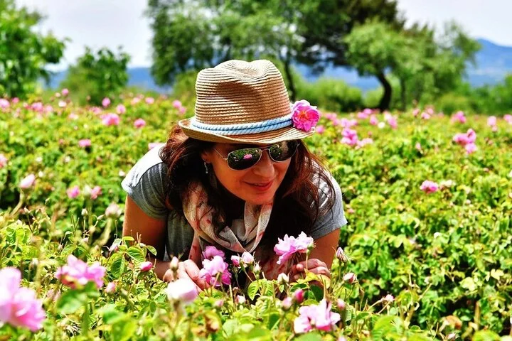 Isparta Roses fields & Tectonic Lake Salda