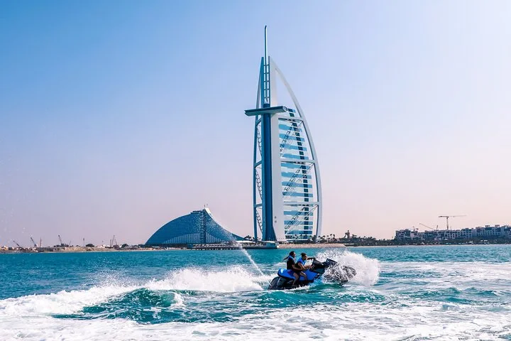 Jet Ski Ride Dubai: Burj Khalifa & Burj Al Arab with Fresh Juice