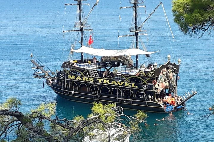 Kemer Pirate Boat Tour From Antalya