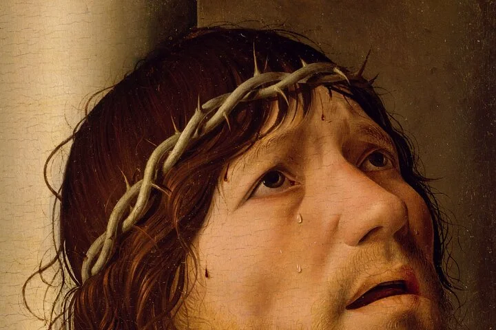 Louvre Museum Skip the Line Guided Tour with Artist