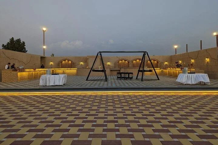 Luxurious Platinum Desert Safari Experience in Dubai