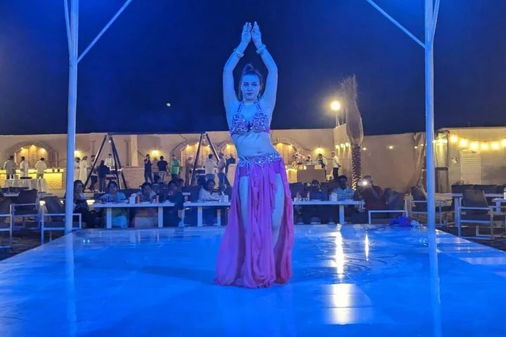 Luxurious Platinum Desert Safari Experience in Dubai