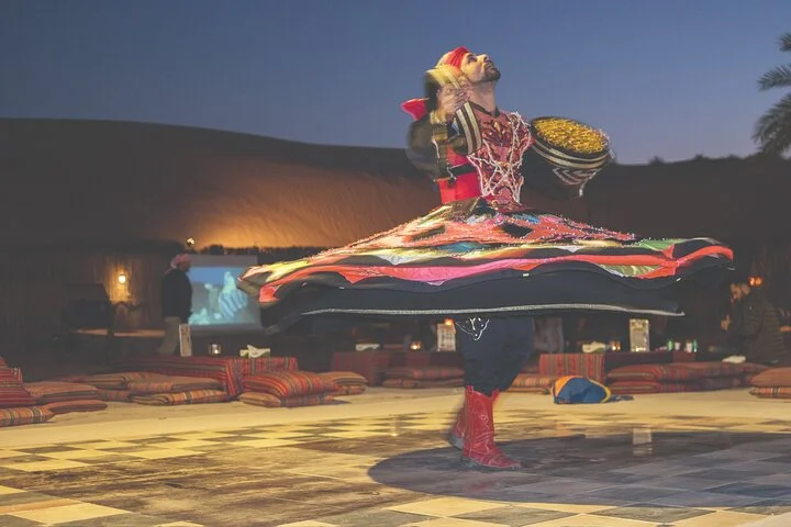 Luxury Desert Safari with BBQ Dinner and Entertainment