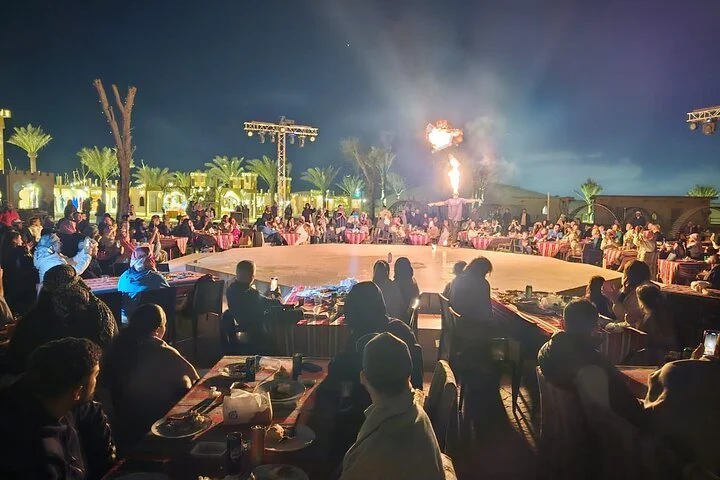 Luxury Evening Desert Safari in Dubai by Private 4x4