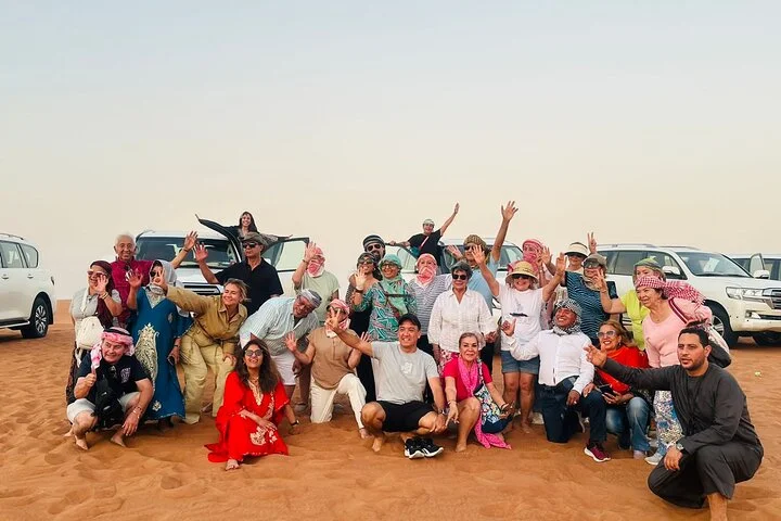 Luxury Evening Desert Safari in Dubai by Private 4x4