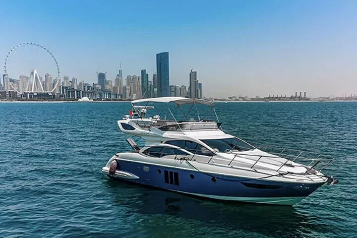 Luxury Private Yacht Tour with Views in Dubai Marina