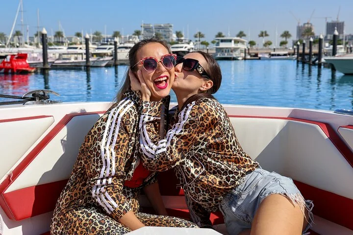 Luxury Sport Speed Boat Rental in Dubai