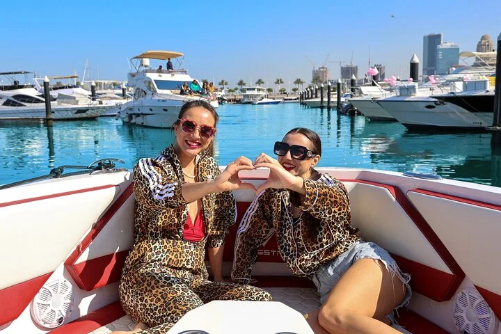Luxury Sport Speed Boat Rental in Dubai