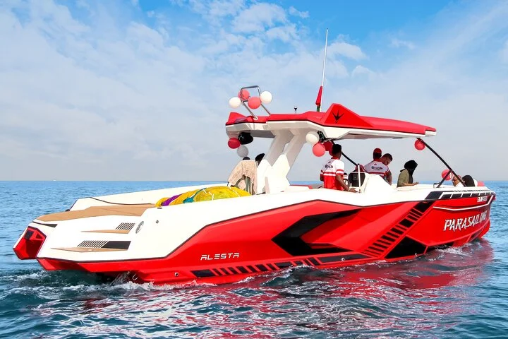 Luxury Sport Speed Boat Rental in Dubai