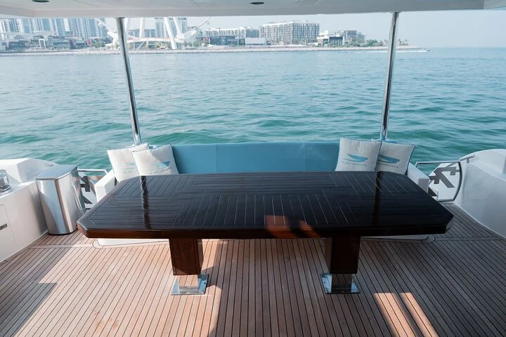 Majesty 77ft Diamond Dust — Dubai's best yacht rental