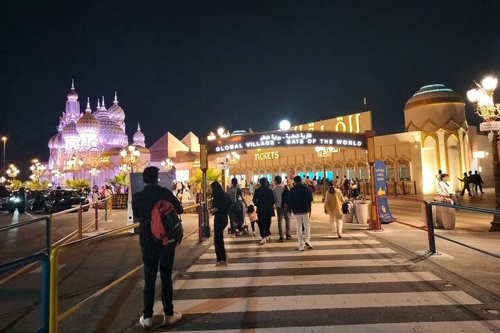 Miracle Garden & Global Village: Dubai Evening Adventure