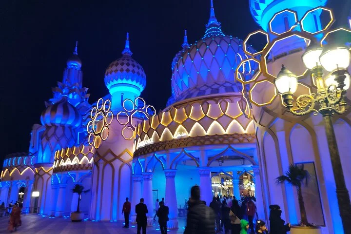 Miracle Garden & Global Village: Dubai Evening Adventure