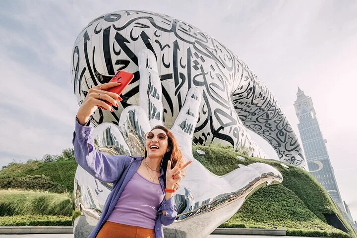 Modern and Historic Private City Tour in Dubai