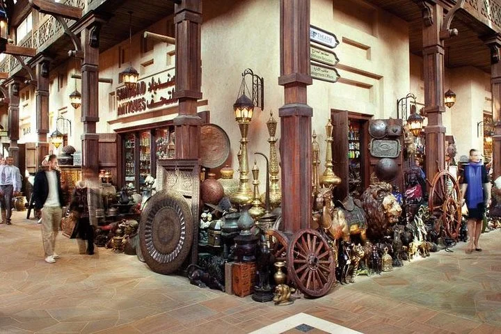 Modern Dubai with Burj Khalifa and Dubai Aquarium Visit