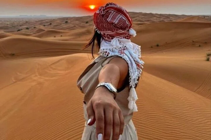 Morning Desert Safari with Sand boarding & Camel RideTour