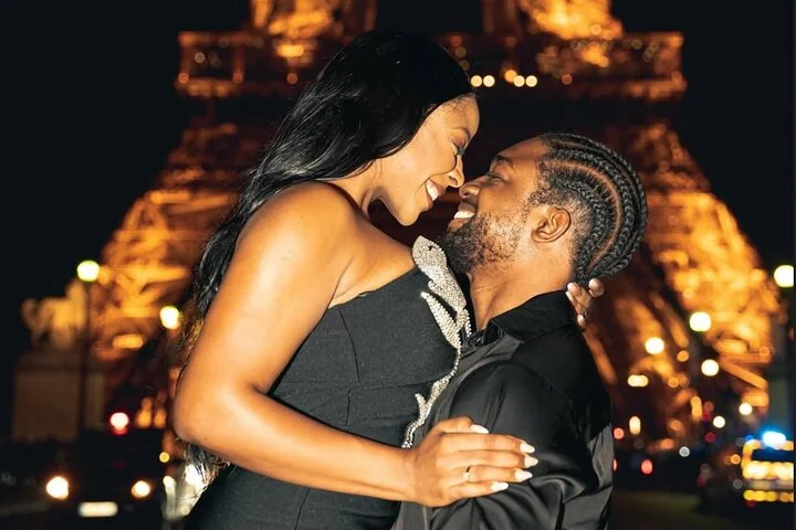 Night Photoshoot in Paris