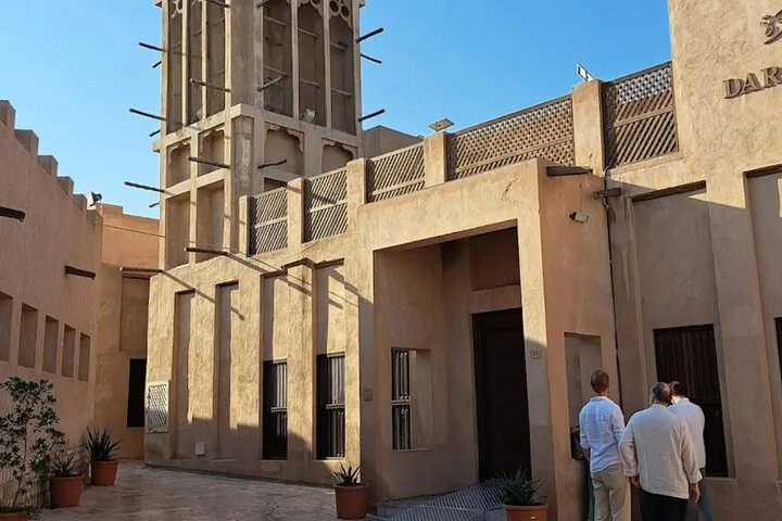 Old Dubai and New Dubai Guided Full or Half-Day City Tour