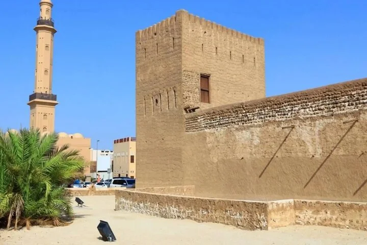 Old Dubai and New Dubai Guided Full or Half-Day City Tour