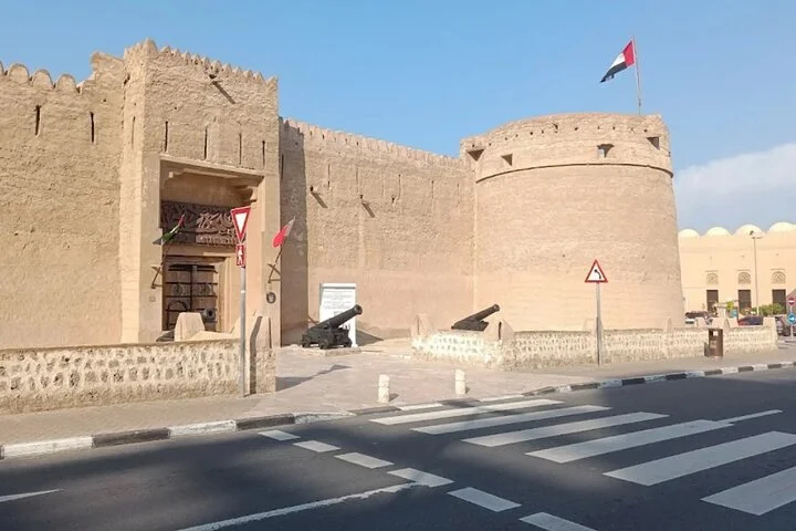 Old Dubai and New Dubai Guided Full or Half-Day City Tour