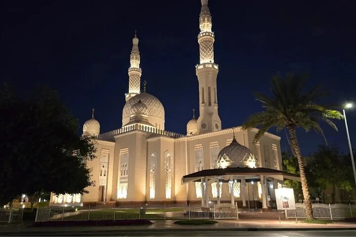 Old Dubai and New Dubai Guided Full or Half-Day City Tour