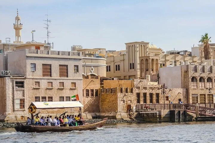 Old Dubai Cultural Experience: Al Fahidi, Souks & Jumeirah Mosque