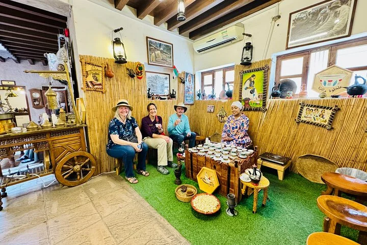 Old Dubai Cultural Experience: Al Fahidi, Souks & Jumeirah Mosque