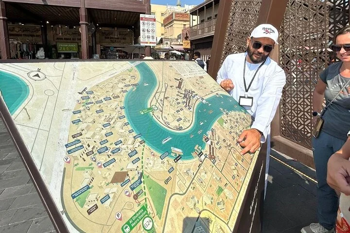 Old Dubai Cultural Experience: Al Fahidi, Souks & Jumeirah Mosque