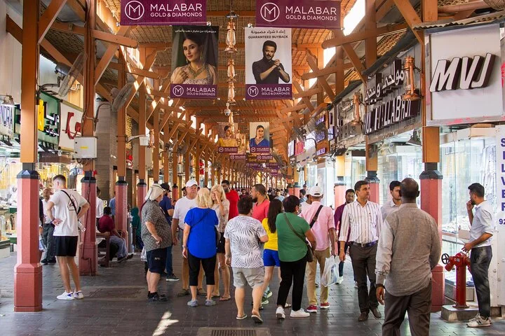 Old Dubai Souks and Heritage Walking Experience