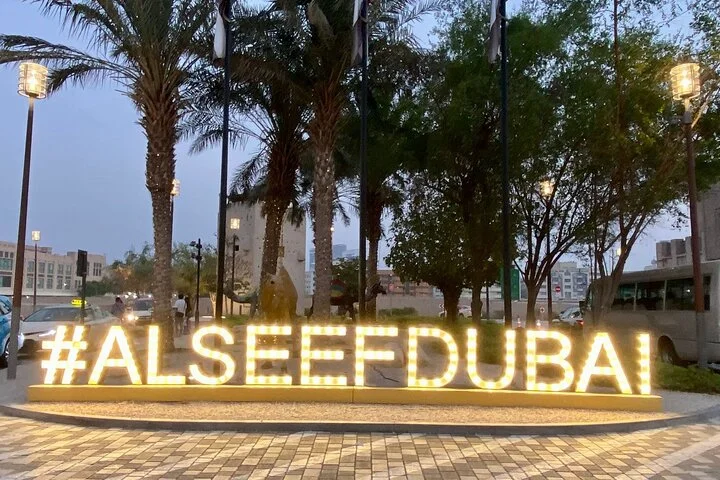 Old Dubai Walking Tour with Abra Ride