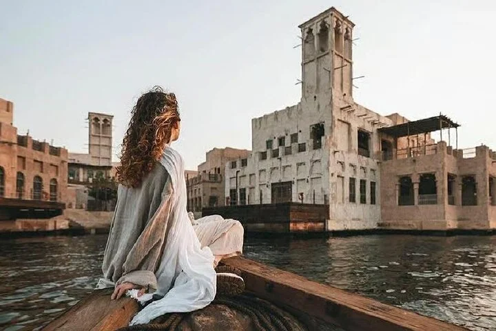 Old Dubai Walking Tour with Local Guide