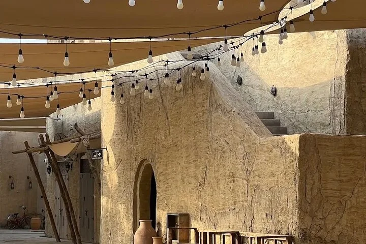 Old Dubai Walking Tour with Souks Creek and Abra Ride