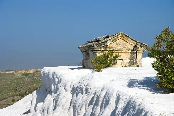 Pamukkale and Hierapolis Shared Tour with Transport