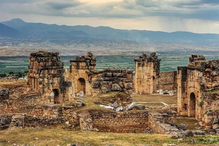 Pamukkale and Hierapolis Tour From Antalya with Lunch Included