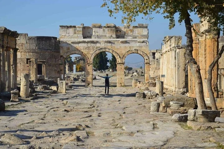 Pamukkale and Hierapolis Tour From Antalya with Lunch Included