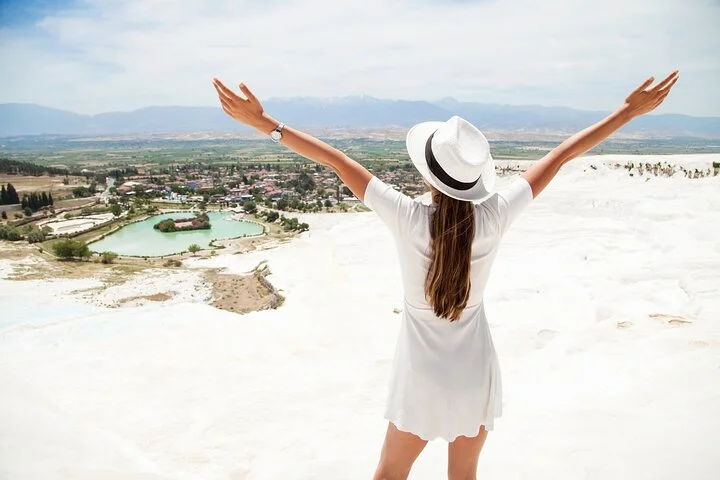 Pamukkale Full Day Guided Shared Tour with Lunch from Antalya