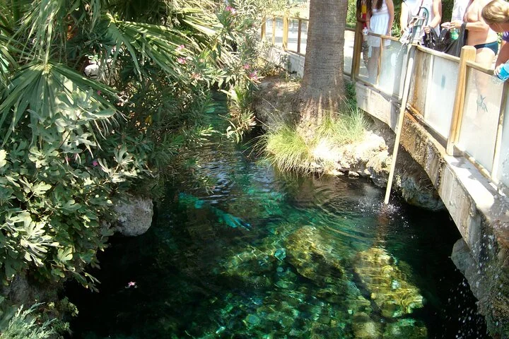 Pamukkale Hierapolis Travertines Tour w/ lunch from Antalya