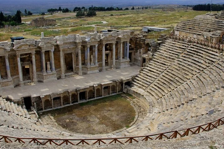 Pamukkale Hierapolis Travertines Tour w/ lunch from Antalya