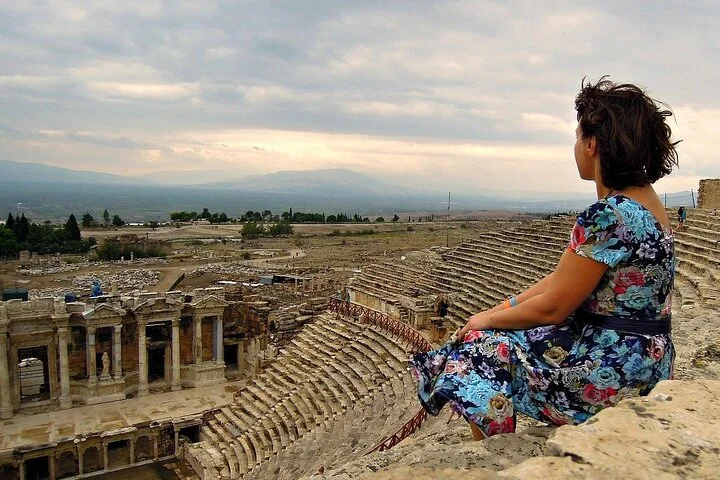 Pamukkale Small Group Guided Tour from Antalya with Lunch