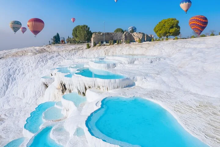 Pamukkale Small Group Guided Tour from Antalya with Lunch