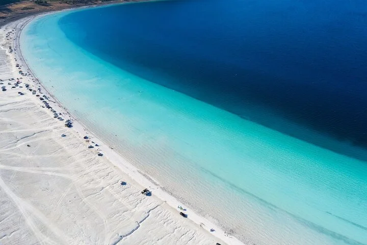 Pamukkalea and Salda Lake Tour with Breakfast-Lunch-Dinner