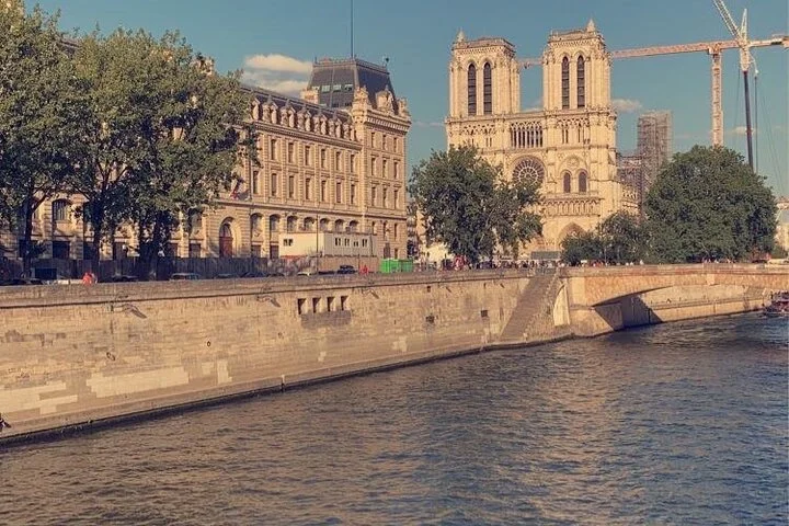 Paris Charles de Gaulle Airport Private Arrival Transfer